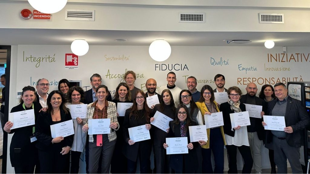 Crescere professionalmente in Clariane: un viaggio tra competenze ed empatia al servizio della salute